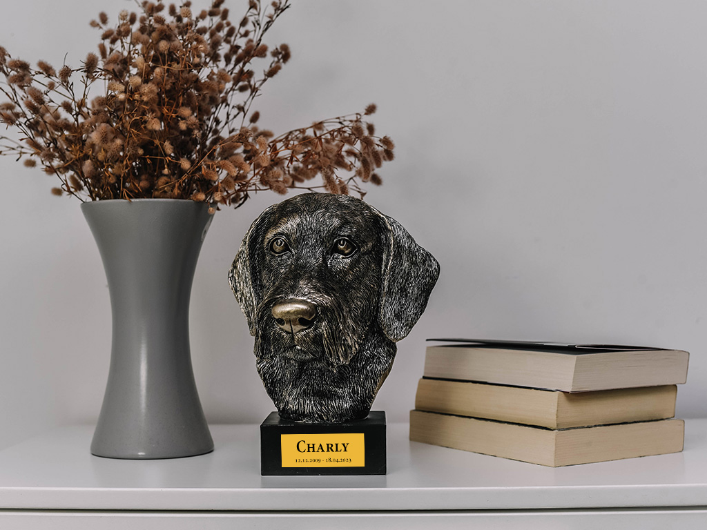 Bronze Hund Statue 04 "Dackel Drahthaarig"