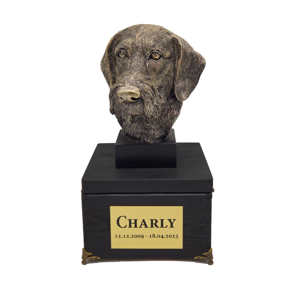 Hund Urne Dackel Drahthaarige mit Statue und Gravur 04