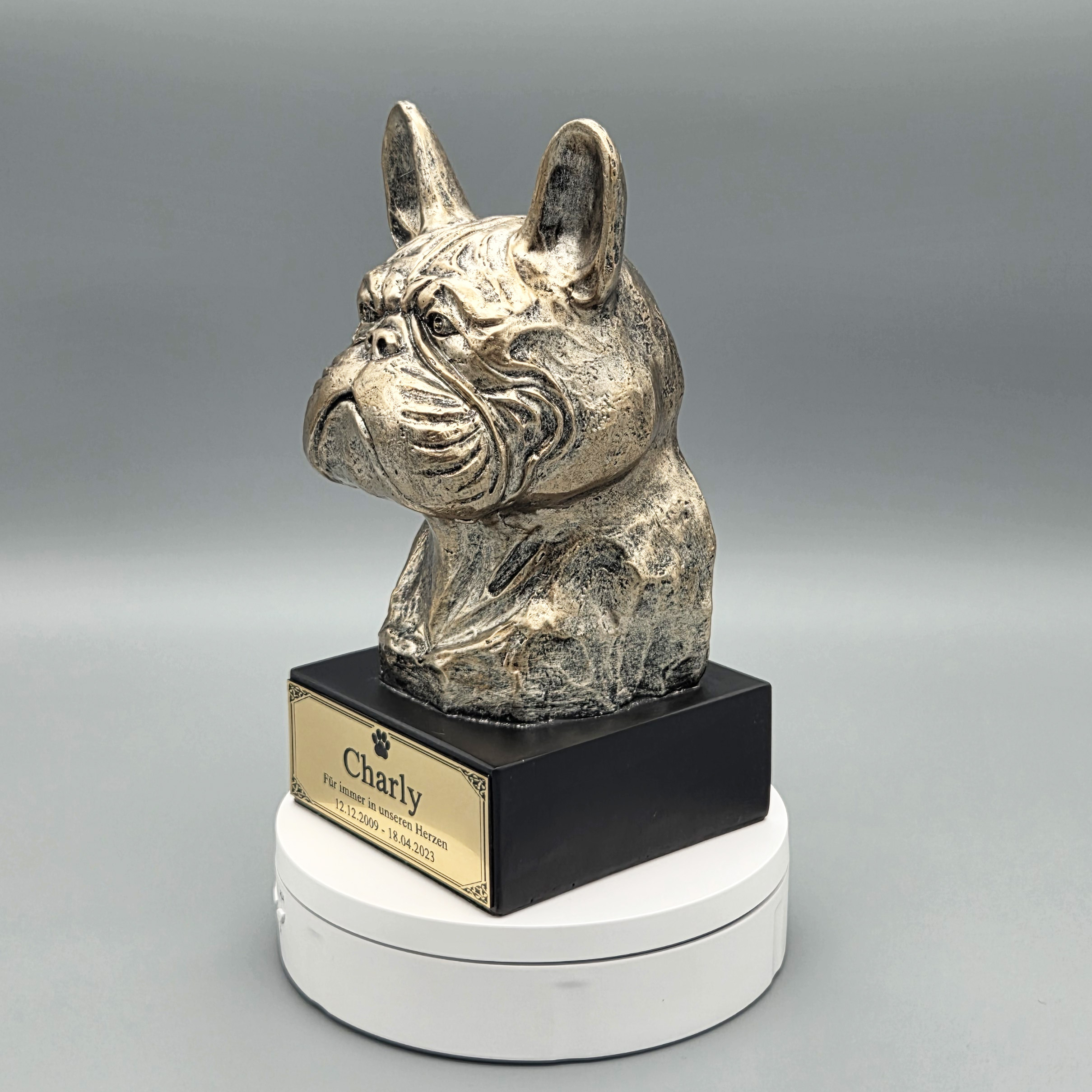 Hundestatue Französische Bulldogge